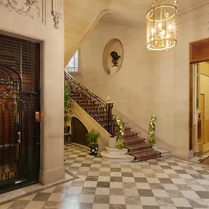 Hotel Raphael, Paris